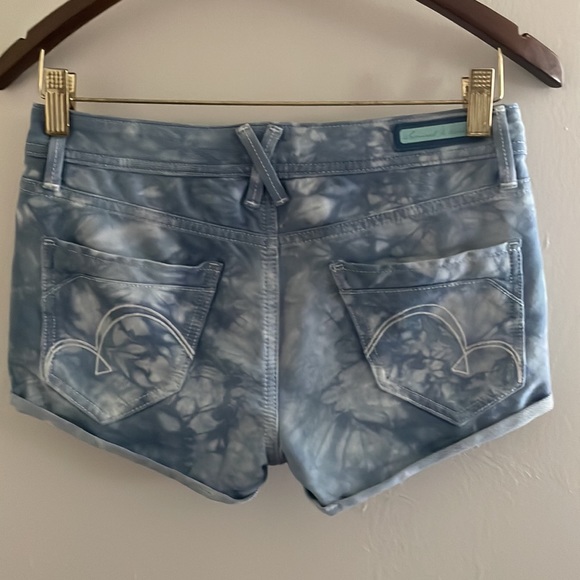 Denim Short Samuel & Kevin, Blue and White colors Size “M”  COD # 0150. - Picture 2 of 11